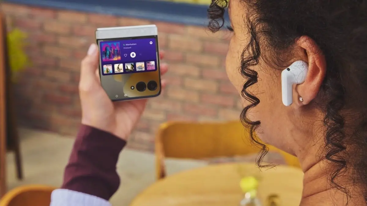T-Mobile is giving away the new Motorola Razr for free — how to claim (without a trade-in)