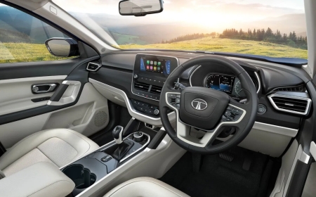 Toyota Urban Cruiser Taisor vs Maruti Fronx – Which Compact Crossover is Right for You?