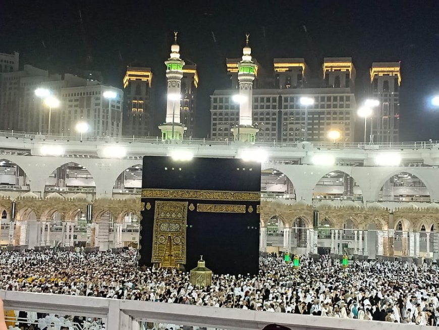 How to Get the Best Deals on August Umrah Packages